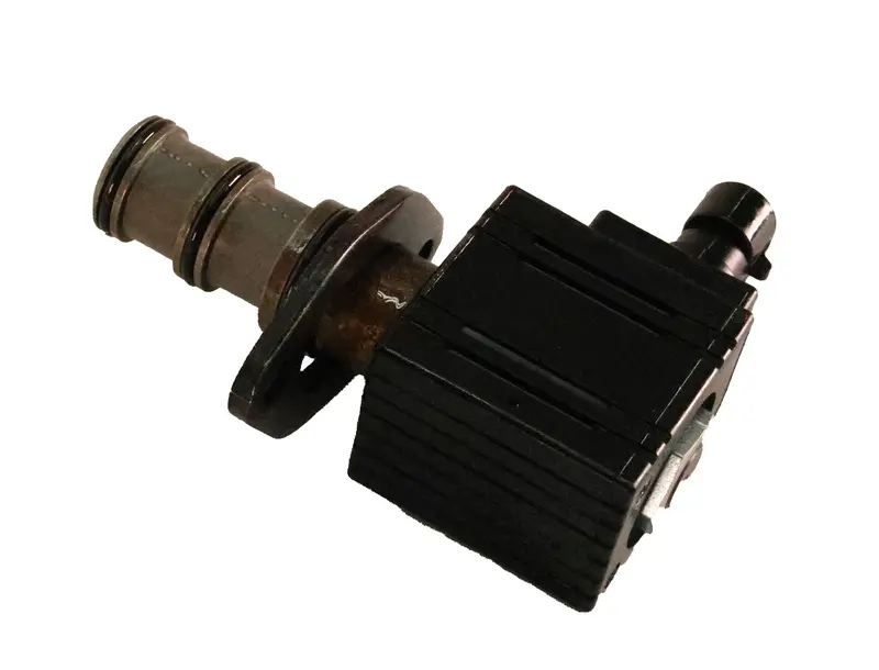 John Deere Solenoid Valve Assembly – Genuine Replacement Re159087 1
